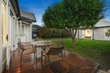 https://images.listonce.com.au/custom/160x/listings/16-chanak-street-malvern-east-vic-3145/093/00644093_img_06.jpg?0A3qU_fb9-E