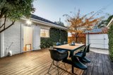 https://images.listonce.com.au/custom/160x/listings/16-charles-street-brunswick-vic-3056/430/01517430_img_14.jpg?iVrFe_2zDjc