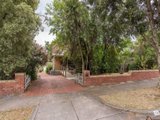 https://images.listonce.com.au/custom/160x/listings/16-cherylnne-crescent-kilsyth-vic-3137/072/01524072_img_02.jpg?c_NIEUdDgZQ