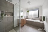 https://images.listonce.com.au/custom/160x/listings/16-cockatoo-road-greenvale-vic-3059/117/01973117_img_20.jpg?mYDLwBVC4ss