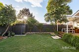 https://images.listonce.com.au/custom/160x/listings/16-collins-street-thornbury-vic-3071/981/01850981_img_11.jpg?RarnmaINJwU