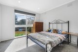 https://images.listonce.com.au/custom/160x/listings/16-coolaroo-court-mooroolbark-vic-3138/772/01544772_img_08.jpg?Q-iauEr6HZA