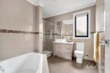 https://images.listonce.com.au/custom/160x/listings/16-currajong-street-glenroy-vic-3046/880/01809880_img_07.jpg?wIeUXpQItI8