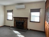 https://images.listonce.com.au/custom/160x/listings/16-davies-road-walmer-vic-3463/393/01574393_img_07.jpg?_bva4CFD1aE