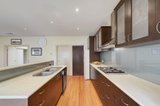 https://images.listonce.com.au/custom/160x/listings/16-debbie-place-ringwood-north-vic-3134/990/00111990_img_03.jpg?tZIErS5u0RY