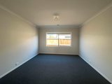 https://images.listonce.com.au/custom/160x/listings/16-dunoon-avenue-clifton-springs-vic-3222/300/01597300_img_11.jpg?hZ0UmQs9BZU