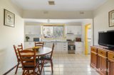 https://images.listonce.com.au/custom/160x/listings/16-durban-street-bentleigh-vic-3204/019/01753019_img_03.jpg?Jeww-KHaCx4