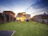 https://images.listonce.com.au/custom/160x/listings/16-elm-grove-kew-east-vic-3102/193/01685193_img_06.jpg?YvBC_pOsrFw