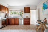 https://images.listonce.com.au/custom/160x/listings/16-essex-street-briar-hill-vic-3088/279/01782279_img_04.jpg?TLHQNrBvRjs