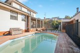 https://images.listonce.com.au/custom/160x/listings/16-exeter-street-lake-wendouree-vic-3350/201/01701201_img_03.jpg?iQvp-J5wvKo