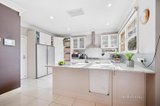 https://images.listonce.com.au/custom/160x/listings/16-exeter-street-lake-wendouree-vic-3350/201/01701201_img_23.jpg?eAXlHEh7UJk