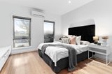 https://images.listonce.com.au/custom/160x/listings/16-fenacre-street-strathmore-vic-3041/634/01369634_img_07.jpg?IT7HidW0eQ4