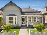 https://images.listonce.com.au/custom/160x/listings/16-forster-street-williamstown-vic-3016/520/01202520_img_01.jpg?OTXRmS5XUBI