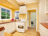 https://images.listonce.com.au/custom/160x/listings/16-frances-street-heathmont-vic-3135/201/00621201_img_04.jpg?g2g_vYdFLl0