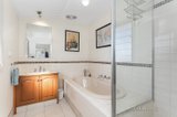 https://images.listonce.com.au/custom/160x/listings/16-fraser-street-malmsbury-vic-3446/306/00637306_img_05.jpg?GUWz2NKGrX4