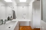 https://images.listonce.com.au/custom/160x/listings/16-fraser-street-middle-park-vic-3206/883/01910883_img_08.jpg?A1dM6_i584c