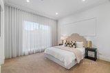 https://images.listonce.com.au/custom/160x/listings/16-garrisson-drive-glen-waverley-vic-3150/041/01679041_img_17.jpg?uCsmWK11wgM
