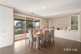 https://images.listonce.com.au/custom/160x/listings/16-george-street-wandin-north-vic-3139/510/01899510_img_05.jpg?qK8f_BVHeKI