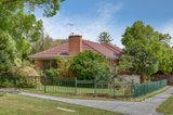 https://images.listonce.com.au/custom/160x/listings/16-gillies-street-mitcham-vic-3132/972/01119972_img_01.jpg?u0RN5I3IcWY