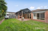 https://images.listonce.com.au/custom/160x/listings/16-gillow-grove-doreen-vic-3754/144/01937144_img_12.jpg?w6fxATpKRmg