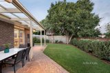 https://images.listonce.com.au/custom/160x/listings/16-gilmour-court-greensborough-vic-3088/903/01725903_img_14.jpg?H5jeKCoWo7I
