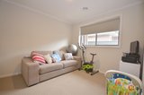 https://images.listonce.com.au/custom/160x/listings/16-gitsham-street-lucas-vic-3350/557/01576557_img_10.jpg?krCBu2QMDYY