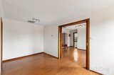 https://images.listonce.com.au/custom/160x/listings/16-gladstone-road-briar-hill-vic-3088/808/01970808_img_06.jpg?MWTGr4CFZxw