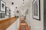 https://images.listonce.com.au/custom/160x/listings/16-glenister-drive-eltham-vic-3095/725/01977725_img_03.jpg?yUYs__Q_CR0
