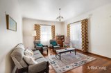 https://images.listonce.com.au/custom/160x/listings/16-gordon-street-deepdene-vic-3103/663/01752663_img_07.jpg?rvtnQLJ_bgY