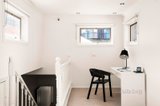 https://images.listonce.com.au/custom/160x/listings/16-gordon-street-richmond-vic-3121/796/01583796_img_08.jpg?_41hgIN-E00