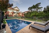 https://images.listonce.com.au/custom/160x/listings/16-grandview-road-glen-iris-vic-3146/415/01522415_img_15.jpg?nqNA5Z7K6Zw