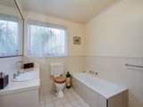 https://images.listonce.com.au/custom/160x/listings/16-graneby-rise-mount-evelyn-vic-3796/313/01525313_img_07.jpg?yhepzyFiURU