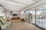 https://images.listonce.com.au/custom/160x/listings/16-grevillea-road-doncaster-east-vic-3109/124/00584124_img_04.jpg?ZNXbXIjyUe8