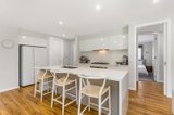 https://images.listonce.com.au/custom/160x/listings/16-hale-crescent-kyneton-vic-3444/075/01157075_img_03.jpg?KpVkzL2vJ18