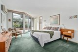 https://images.listonce.com.au/custom/160x/listings/16-hartlands-road-ivanhoe-east-vic-3079/346/01717346_img_09.jpg?x9tyWIjFu2U
