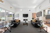 https://images.listonce.com.au/custom/160x/listings/16-harts-parade-hawthorn-east-vic-3123/691/01628691_img_06.jpg?6o2ZnWtD36o