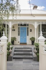 https://images.listonce.com.au/custom/160x/listings/16-harts-parade-hawthorn-east-vic-3123/691/01628691_img_17.jpg?Cnhe9-kJYG8