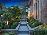 https://images.listonce.com.au/custom/160x/listings/16-hawkins-avenue-mont-albert-north-vic-3129/119/01684119_img_12.jpg?CzbQduXHgQY