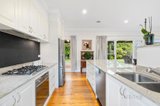 https://images.listonce.com.au/custom/160x/listings/16-helena-street-mount-martha-vic-3934/872/01594872_img_05.jpg?GDk6unrw108