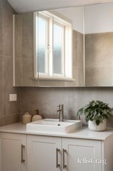 https://images.listonce.com.au/custom/160x/listings/16-henderson-street-brunswick-west-vic-3055/819/01724819_img_23.jpg?6CDa0J30j1s