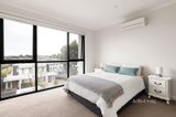 https://images.listonce.com.au/custom/160x/listings/16-hill-court-doncaster-vic-3108/712/01565712_img_10.jpg?O0iIhZc69pM