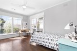 https://images.listonce.com.au/custom/160x/listings/16-hillview-road-balwyn-north-vic-3104/130/00622130_img_07.jpg?LaiMHUZc8VQ