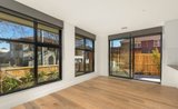https://images.listonce.com.au/custom/160x/listings/16-hood-street-elwood-vic-3184/778/01949778_img_04.jpg?SJWHBaUPen0