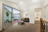 https://images.listonce.com.au/custom/160x/listings/16-hope-street-glen-iris-vic-3146/584/00493584_img_06.jpg?-s5e40ivc8Y