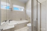 https://images.listonce.com.au/custom/160x/listings/16-hopetoun-avenue-canterbury-vic-3126/960/01950960_img_10.jpg?_eVtZuZAR-o