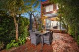 https://images.listonce.com.au/custom/160x/listings/16-howe-crescent-south-melbourne-vic-3205/232/01133232_img_13.jpg?l5xqB2JD6FE