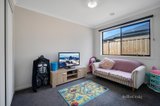 https://images.listonce.com.au/custom/160x/listings/16-invicta-drive-smythes-creek-vic-3351/039/01583039_img_10.jpg?Cby_ciCem0M