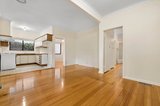 https://images.listonce.com.au/custom/160x/listings/16-jackson-street-forest-hill-vic-3131/761/01929761_img_06.jpg?dPCZ0JwthD4
