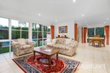 https://images.listonce.com.au/custom/160x/listings/16-james-street-surrey-hills-vic-3127/289/01684289_img_02.jpg?hItcIxT0YPo