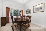 https://images.listonce.com.au/custom/160x/listings/16-james-street-surrey-hills-vic-3127/289/01684289_img_06.jpg?zBQOFNumsAA